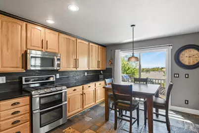 7243 S Kellerman Way, Aurora, CO 80016 - Photo 9