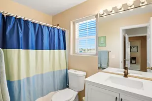 1362 S Cathay Ct, Aurora, CO 80017 - Photo 25