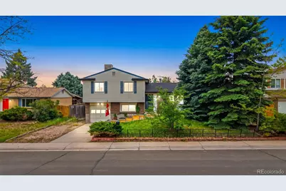 1581 S Fairplay Way, Aurora, CO 80012 - Photo 37