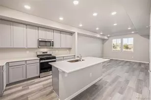 2899 E 103rd Dr, Thornton, CO 80229 - Photo 7