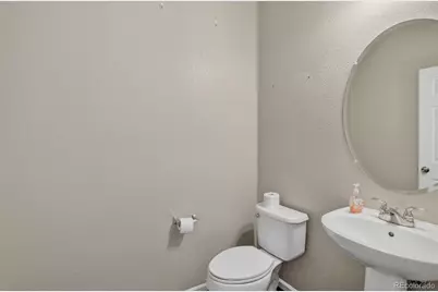 26881 E Roxbury Place, Aurora, CO 80016 - Photo 17