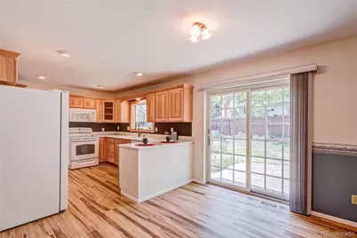 16754 E Kepner Place, Aurora, CO 80017 - Photo 17