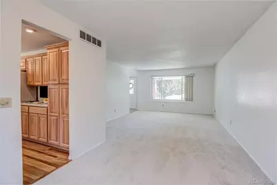16754 E Kepner Place, Aurora, CO 80017 - Photo 9