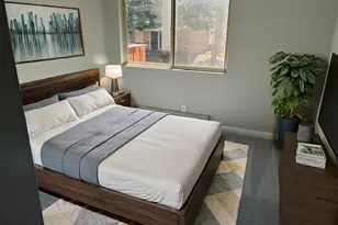 2835 S Monaco Parkway, Denver, CO 80222 - Photo 9