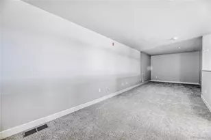 5677 S Park Pl, Englewood, CO 80111 - Photo 19