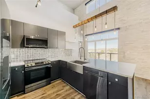 5677 S Park Pl, Englewood, CO 80111 - Photo 9