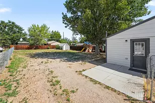 6701 E 77th Pl, Commerce City, CO 80022 - Photo 15