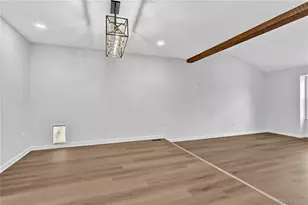 838 S Rifle Ct, Aurora, CO 80017 - Photo 5