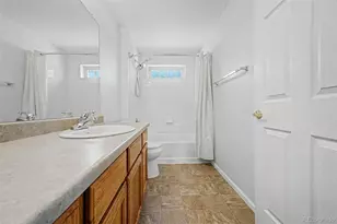 2551 S Bahama Cir, Aurora, CO 80013 - Photo 19