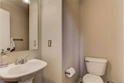 1250 S Boston Street, Denver, CO 80247 - Photo 25
