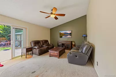 5800 S Quatar Circle, Centennial, CO 80015 - Photo 5
