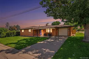 645 S Washington Cir, Englewood, CO 80113 - Photo 1