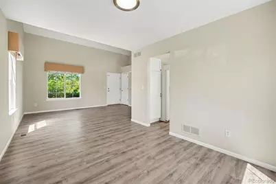 4372 Chatswood Place, Highlands Ranch, CO 80126 - Photo 5