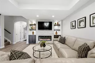 27822 E Long Pl, Aurora, CO 80016 - Photo 43