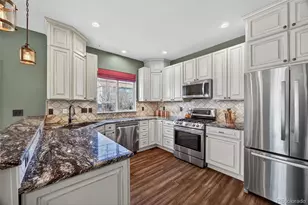 10559 Vaughn Way, Commerce City, CO 80022 - Photo 15