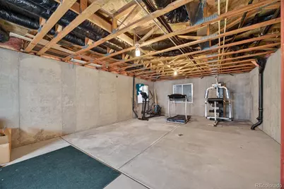 10559 Vaughn Way, Commerce City, CO 80022 - Photo 35
