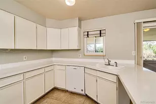 13105 E 5th Ave, Aurora, CO 80011 - Photo 7