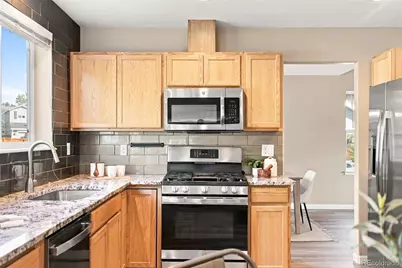 10046 Strathfield Lane, Littleton, CO 80126 - Photo 15