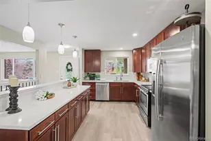 811 Altair Dr, Littleton, CO 80124 - Photo 5