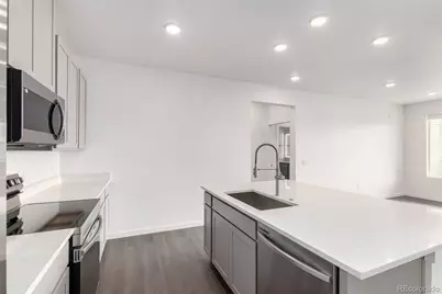 6153 N Ceylon Street #307, Denver, CO 80249 - Photo 9