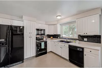 6252 Pierson Court, Arvada, CO 80004 - Photo 5