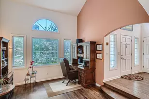 5828 S Danube St, Aurora, CO 80015 - Photo 5