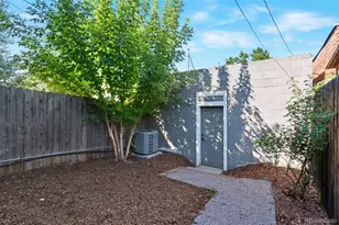 1581 S Ogden St, Denver, CO 80210 - Photo 13