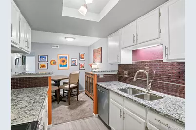 902 S Walden Street #102, Aurora, CO 80017 - Photo 13