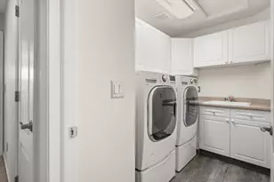 7169 S Tibet Way, Aurora, CO 80016 - Photo 37