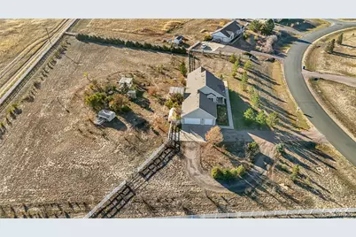 55580 E 39th Avenue, Strasburg, CO 80136 - Photo 3