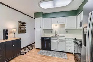 2853 S Xanadu Way, Aurora, CO 80014 - Photo 11