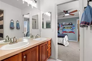 10210 Charissglen Ln, Highlands Ranch, CO 80126 - Photo 25