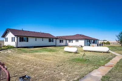 4820 Schumaker Road, Bennett, CO 80102 - Photo 7