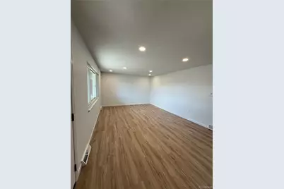 1654 Longbranch Street, Strasburg, CO 80136 - Photo 3