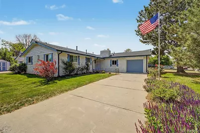 520 Iola Street, Aurora, CO 80010 - Photo 1