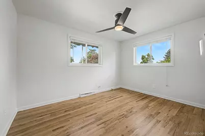 520 Iola Street, Aurora, CO 80010 - Photo 17