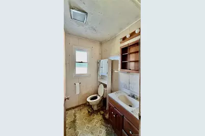 145 N 8th Avenue, Brighton, CO 80601 - Photo 13