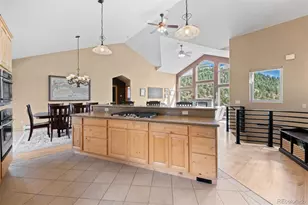 6249 Shasta Ln, Evergreen, CO 80439 - Photo 11