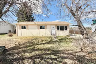 811 S Chestnut St, Elizabeth, CO 80107 - Photo 1