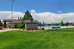 2615 Signal Creek Dr, Thornton, CO 80241 - Photo 47