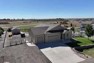 620 Remington Dr, Hudson, CO 80642 - Photo 3