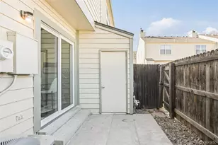 1640 S Ivory Cir, Aurora, CO 80017 - Photo 27