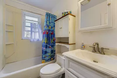 2070 S Grant Street, Denver, CO 80210 - Photo 17