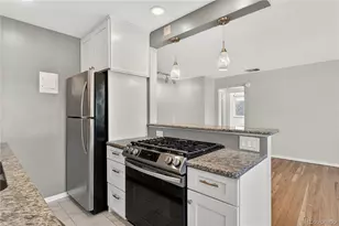 525 Jackson St, Denver, CO 80206 - Photo 9