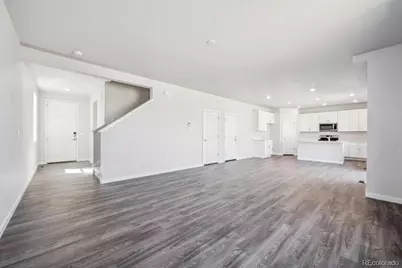 5793 N Ireland Court, Aurora, CO 80019 - Photo 7