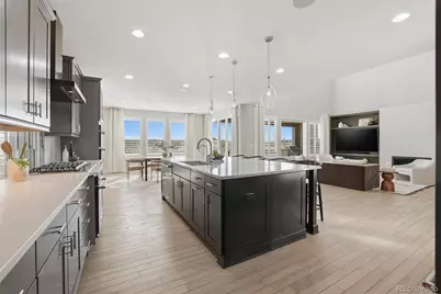 8272 S Langdale Way, Aurora, CO 80016 - Photo 15