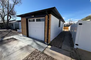 1173 Ironton St, Aurora, CO 80010 - Photo 5