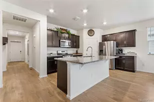 6037 N Halifax Ct, Aurora, CO 80019 - Photo 11