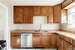 1357 S Grant St, Denver, CO 80210 - Photo 11