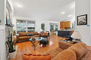 1341 S Lansing Ct, Aurora, CO 80012 - Photo 5